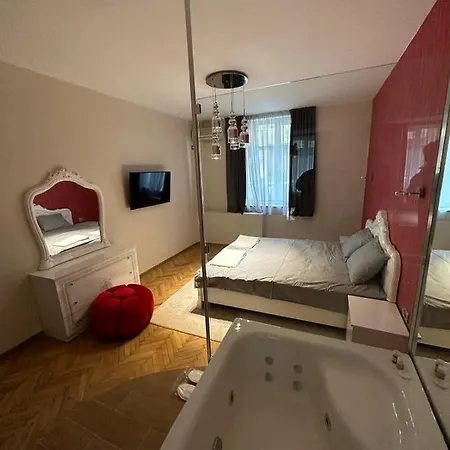 Lux Center Affittacamere Sofia