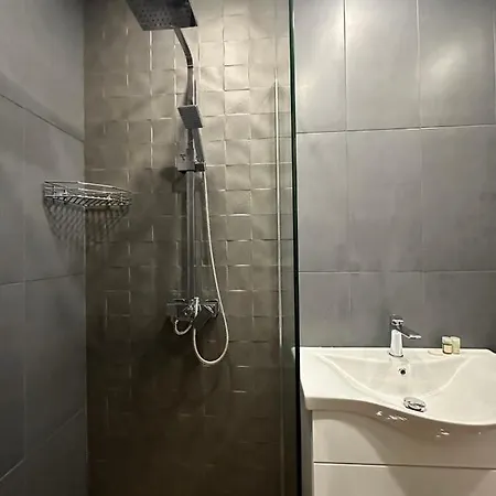 בית הארחה Lux Center